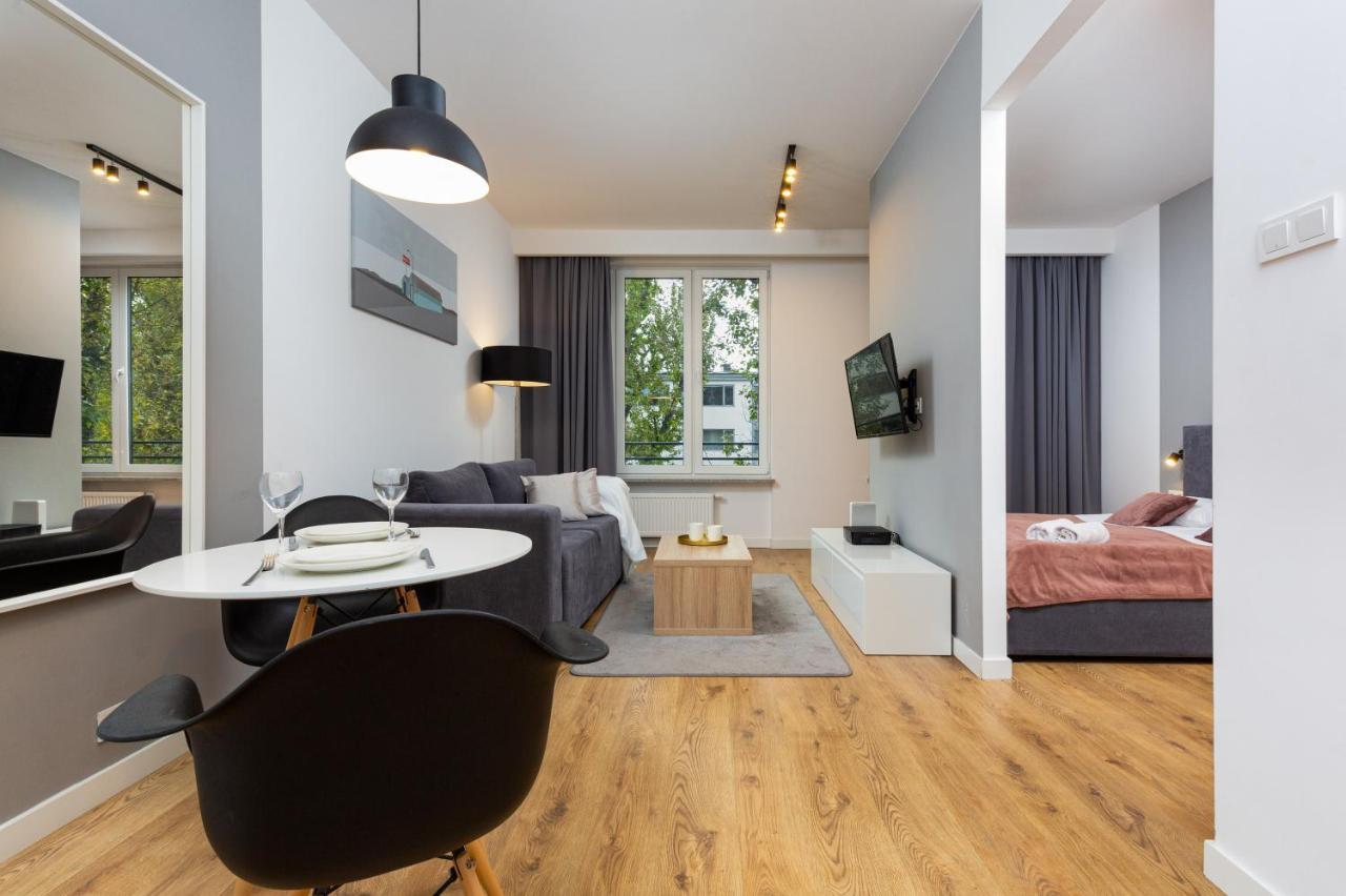 Slawinska Apartment Warsaw Wola By Noclegi Renters Eksteriør billede